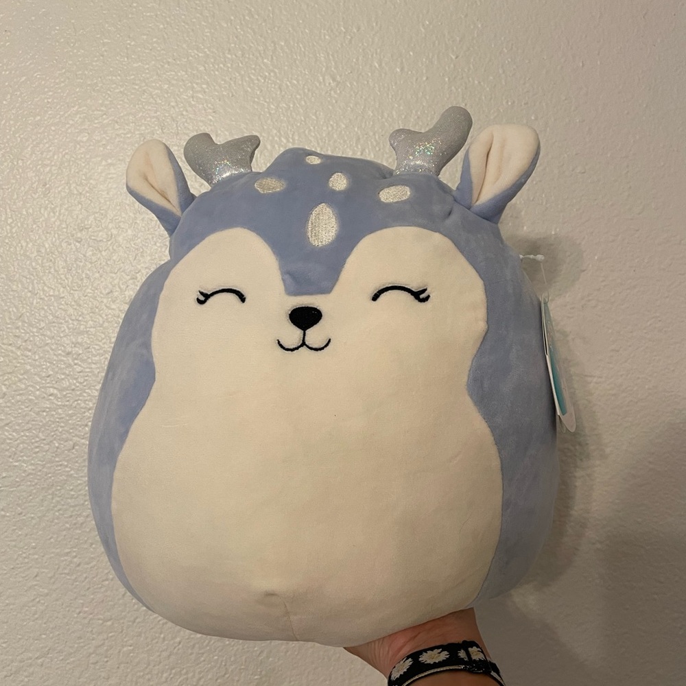 FARRYN the 12” fawn squishmallow